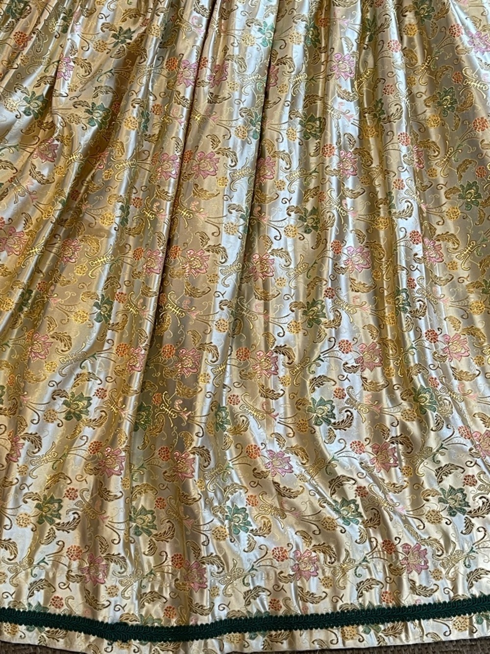 vintage brocade jacquard midi skirt floral pattern with metallic thread accents - Picture 9 of 16